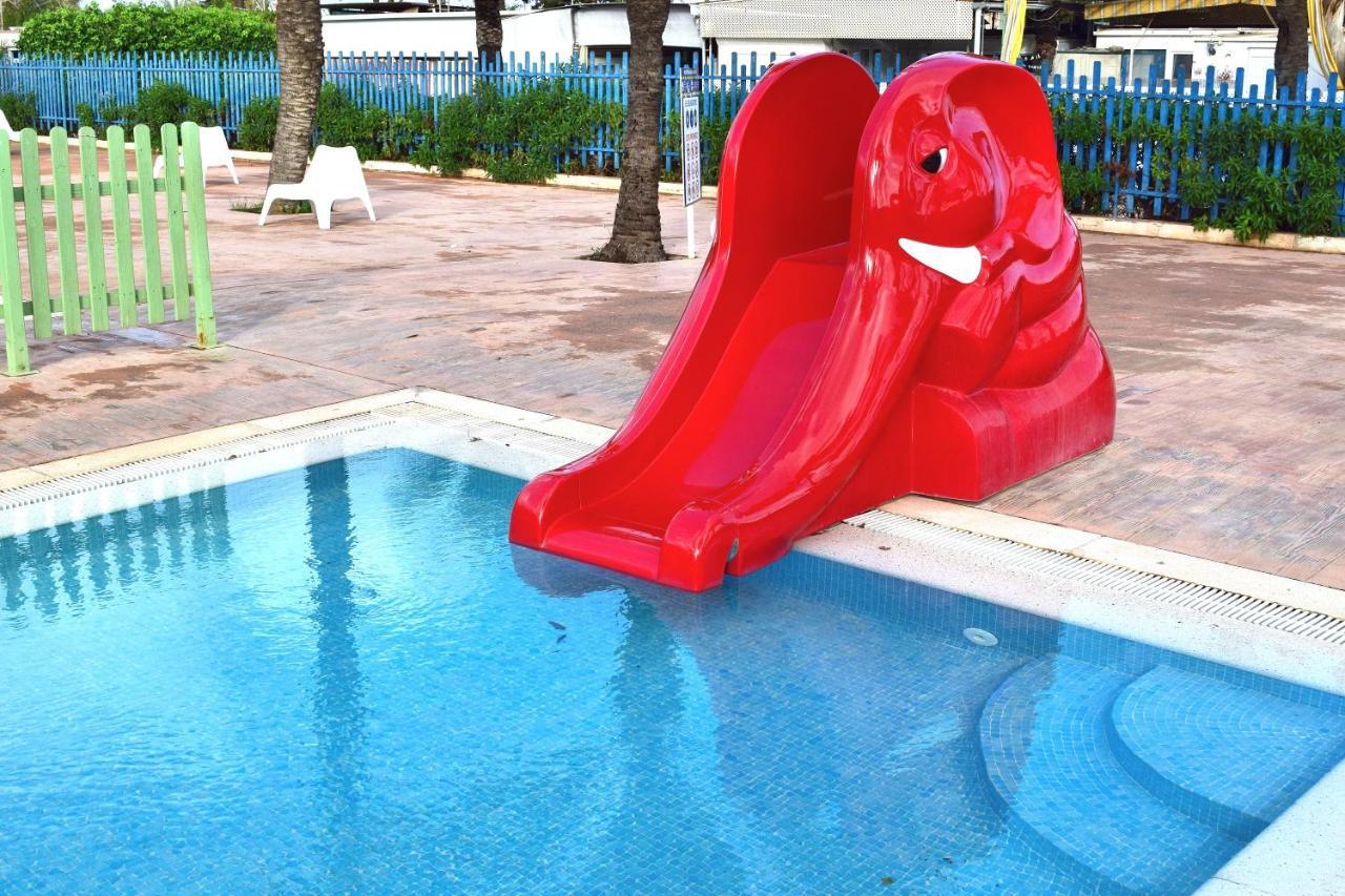 Bungalow En Camping De La Manga Εξωτερικό φωτογραφία